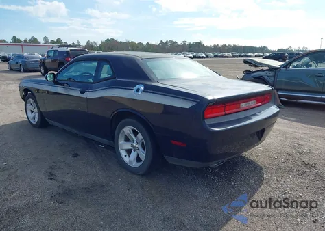 2011 Dodge Challenger z USA, uszkodzony, nr VIN 2B3CJ4DG6BH542115